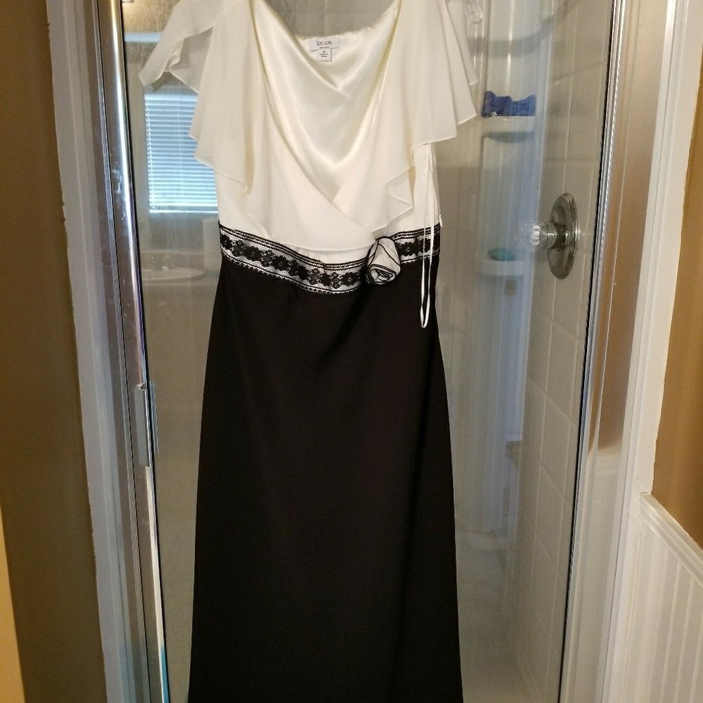 Black and white Dress